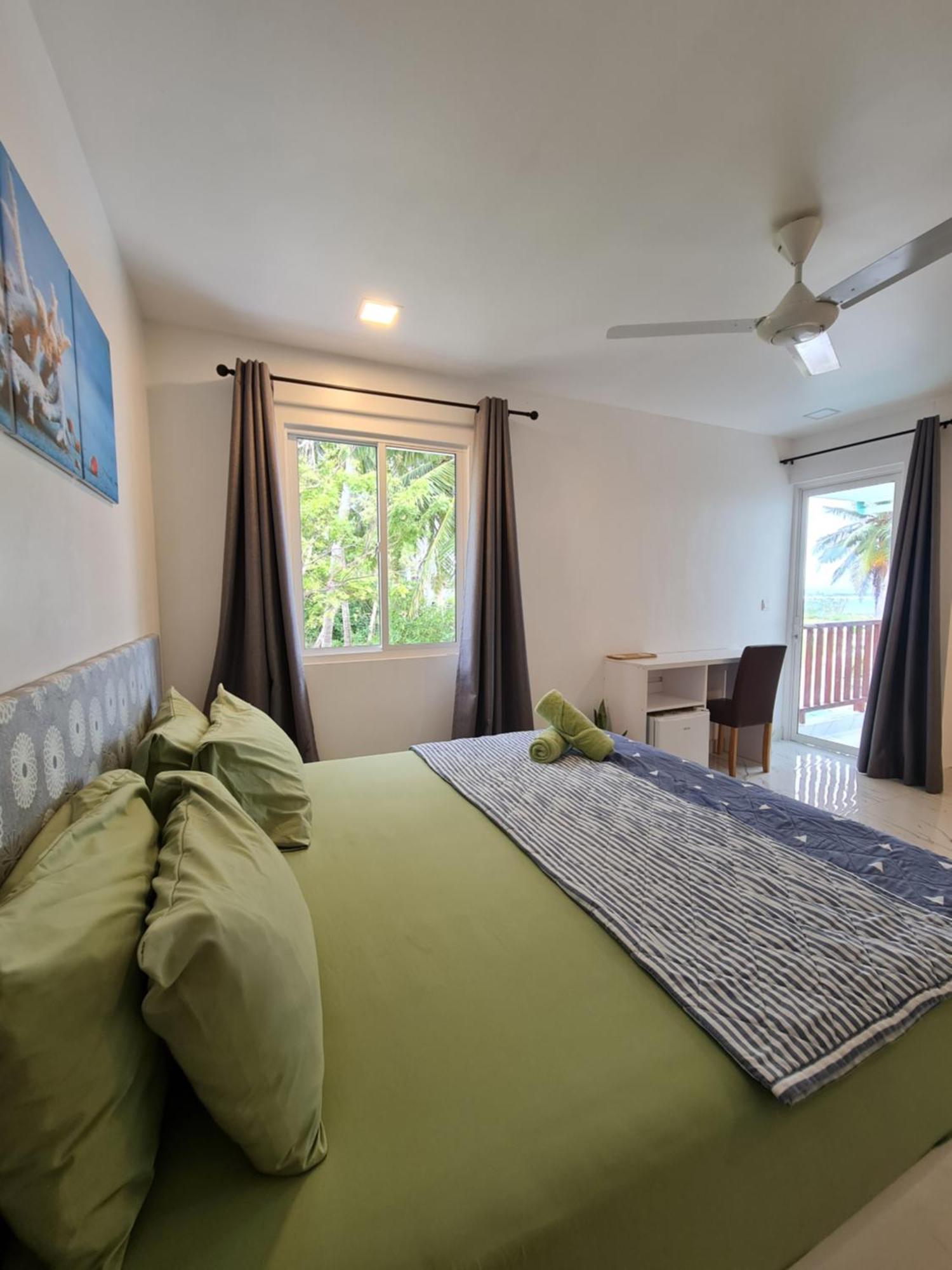Empyrean Stay, Maldives Thulusdhoo Kültér fotó